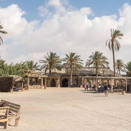 Kfar Hanokdim - Glamping & Camping Arad Kültér fotó