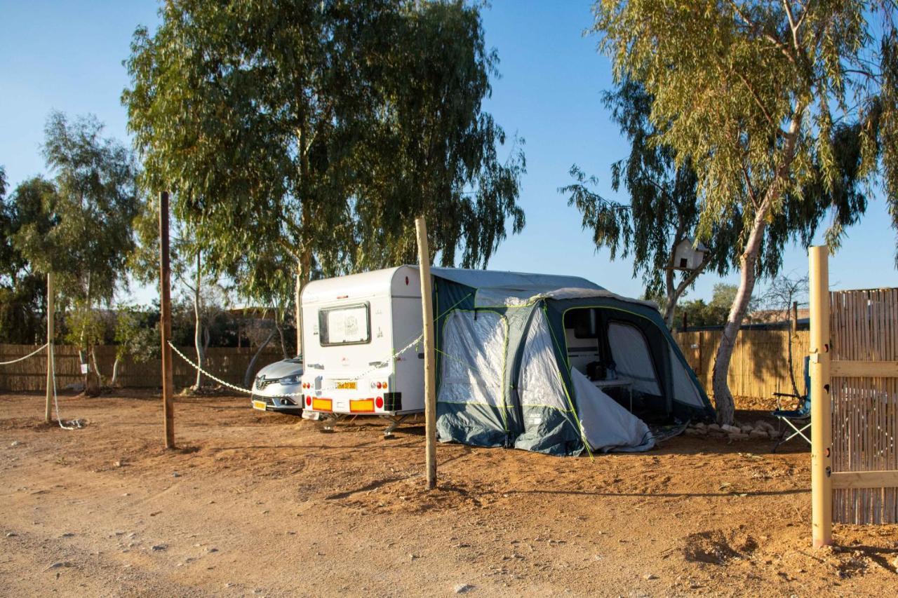 Kfar Hanokdim - Glamping & Camping Arad Kültér fotó