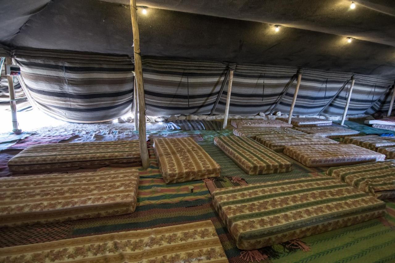 Kfar Hanokdim - Glamping & Camping Arad Kültér fotó