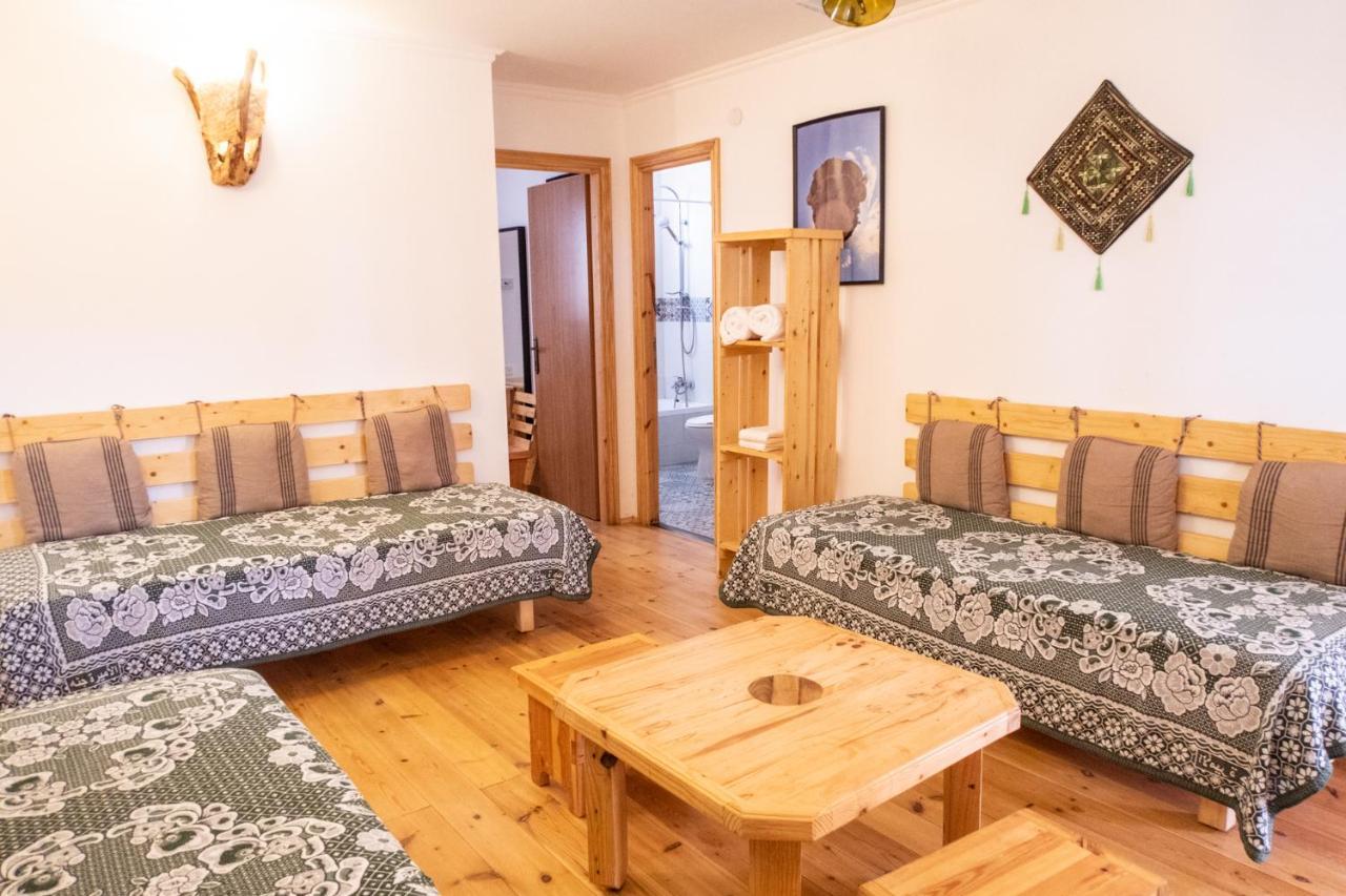 Kfar Hanokdim - Glamping & Camping Arad Kültér fotó