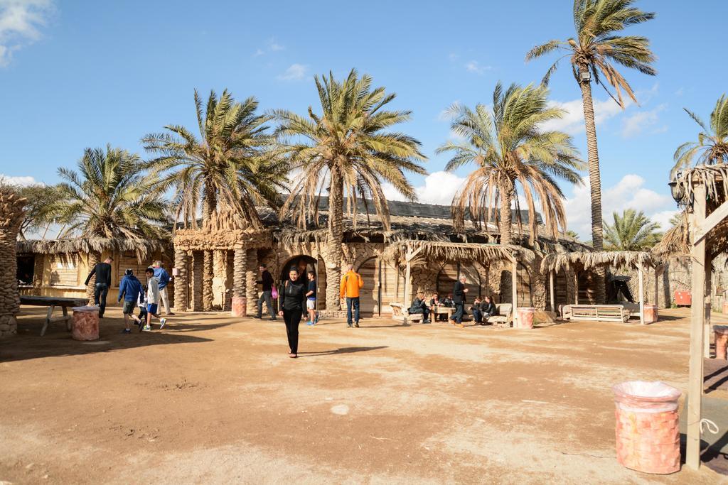 Kfar Hanokdim - Glamping & Camping Arad Kültér fotó